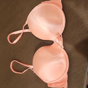 Lily of France Bra size 34C